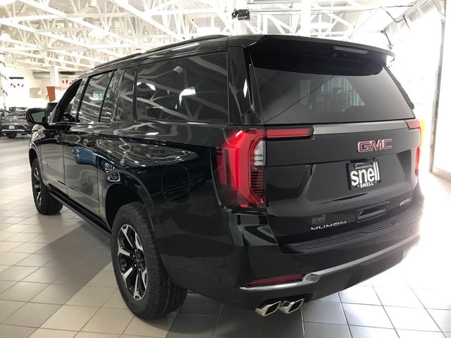 2025 GMC Yukon XL AT4