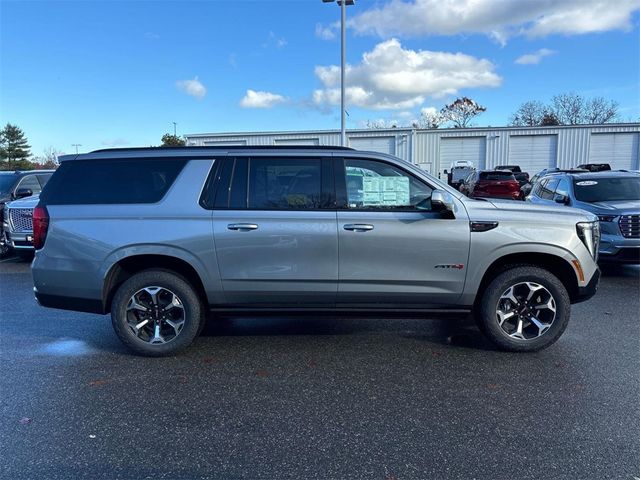 2025 GMC Yukon XL AT4