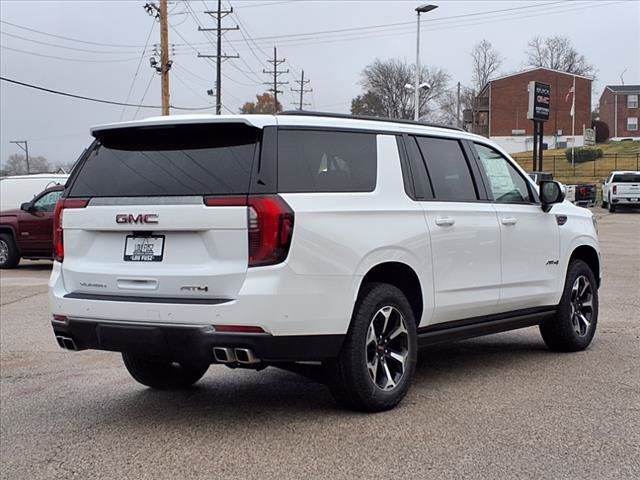 2025 GMC Yukon XL AT4