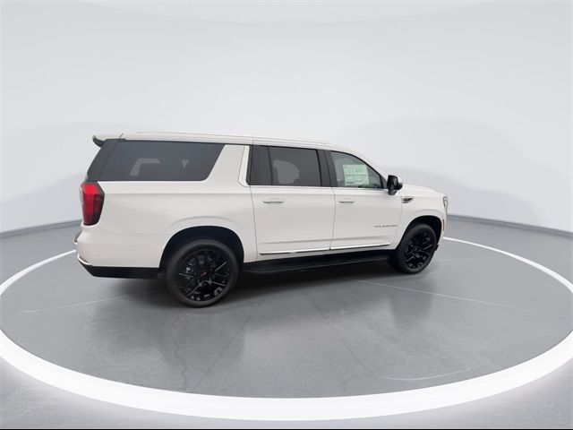 2025 GMC Yukon XL Elevation