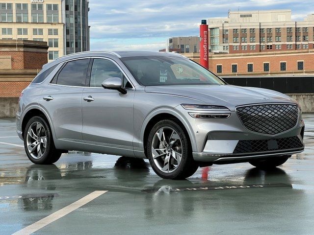 2025 Genesis Electrified GV70 Advanced