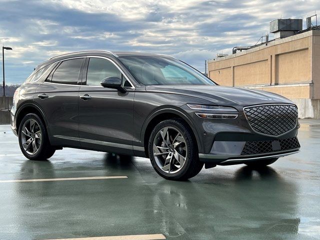 2025 Genesis Electrified GV70 Advanced