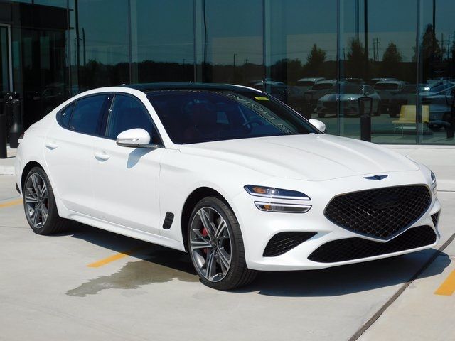 2025 Genesis G70 2.5T