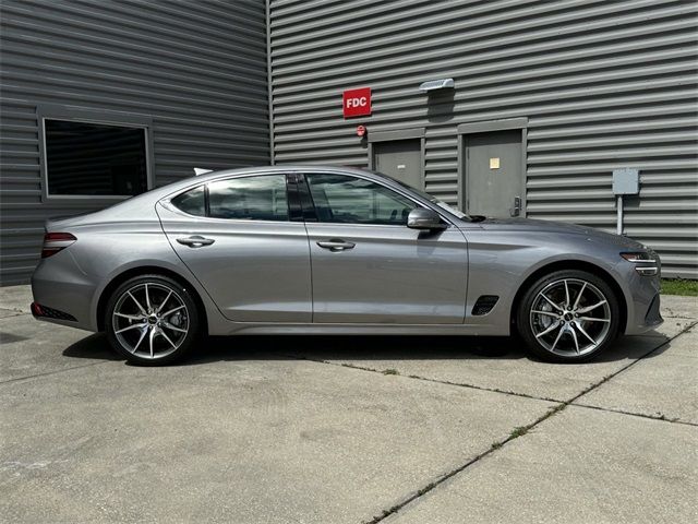 2025 Genesis G70 2.5T