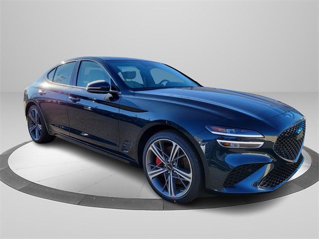 2025 Genesis G70 2.5T