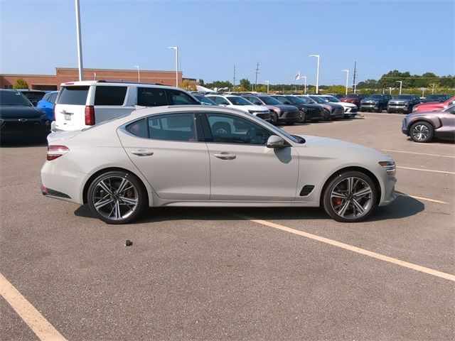 2025 Genesis G70 2.5T