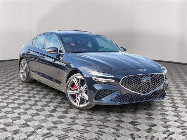 2025 Genesis G70 2.5T