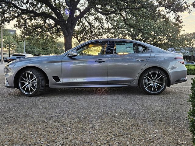 2025 Genesis G70 2.5T