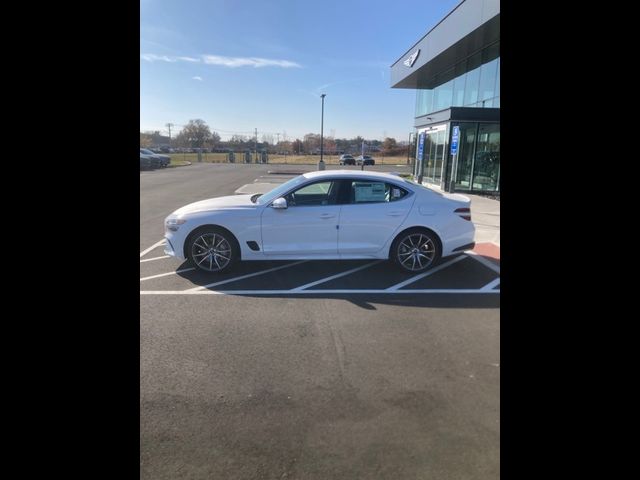 2025 Genesis G70 2.5T