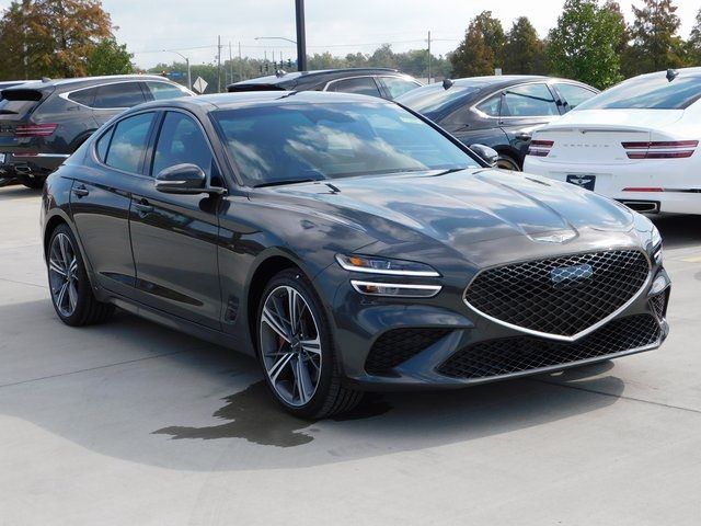 2025 Genesis G70 2.5T