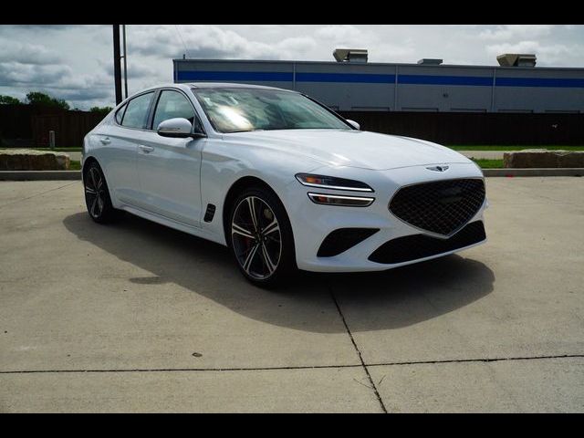 2025 Genesis G70 2.5T