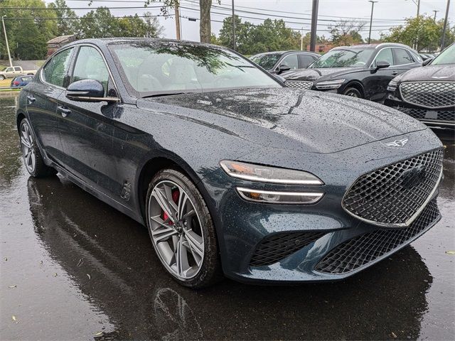 2025 Genesis G70 2.5T