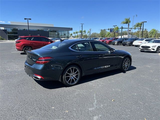 2025 Genesis G70 2.5T