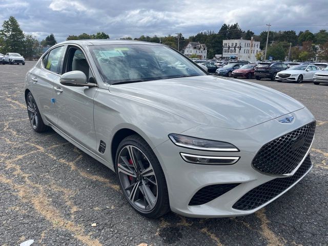 2025 Genesis G70 2.5T