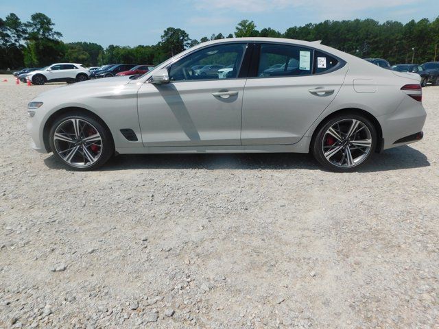 2025 Genesis G70 2.5T