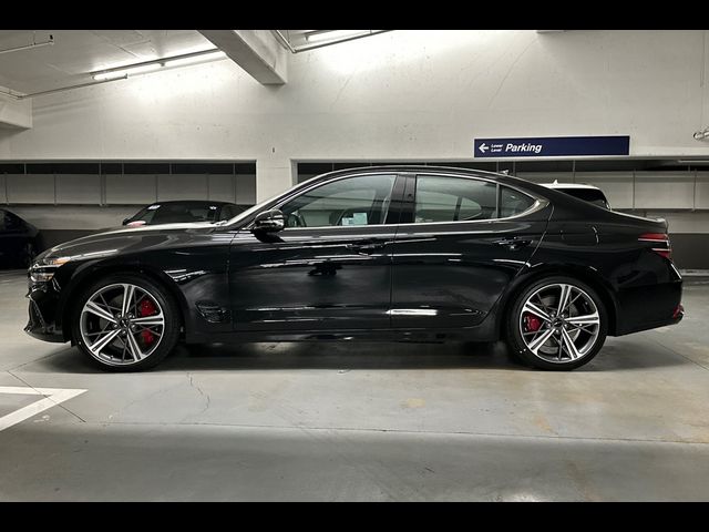 2025 Genesis G70 2.5T