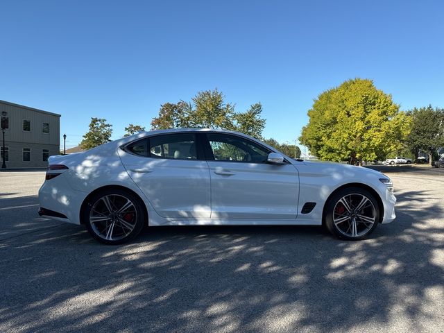 2025 Genesis G70 2.5T