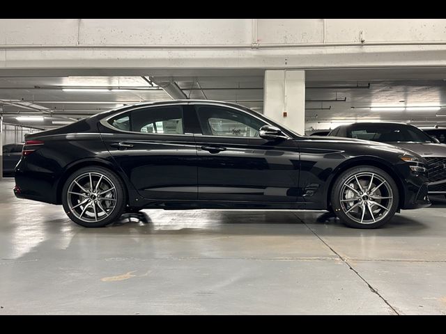 2025 Genesis G70 2.5T