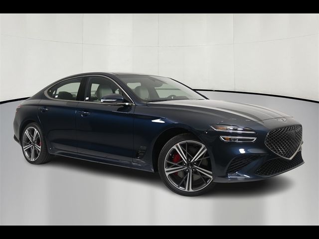 2025 Genesis G70 2.5T