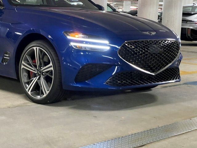 2025 Genesis G70 2.5T