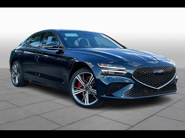 2025 Genesis G70 2.5T