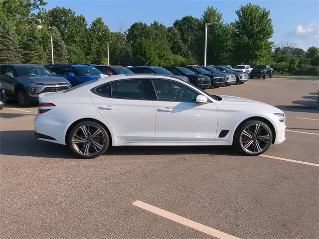 2025 Genesis G70 2.5T