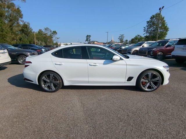 2025 Genesis G70 2.5T