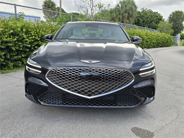 2025 Genesis G70 2.5T