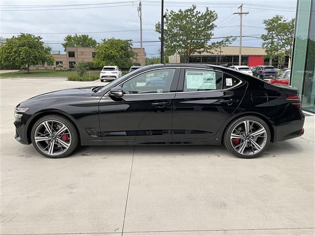 2025 Genesis G70 2.5T