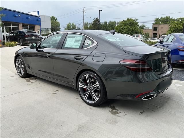 2025 Genesis G70 2.5T