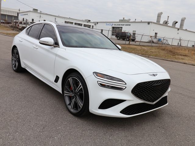 2025 Genesis G70 2.5T