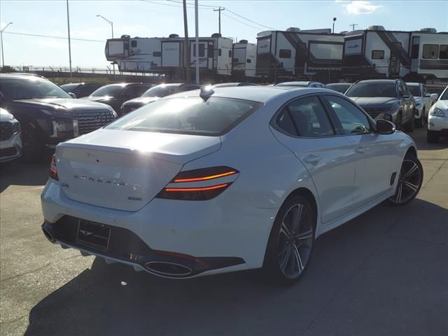 2025 Genesis G70 2.5T