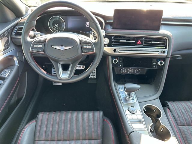 2025 Genesis G70 2.5T