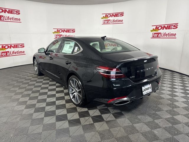 2025 Genesis G70 2.5T