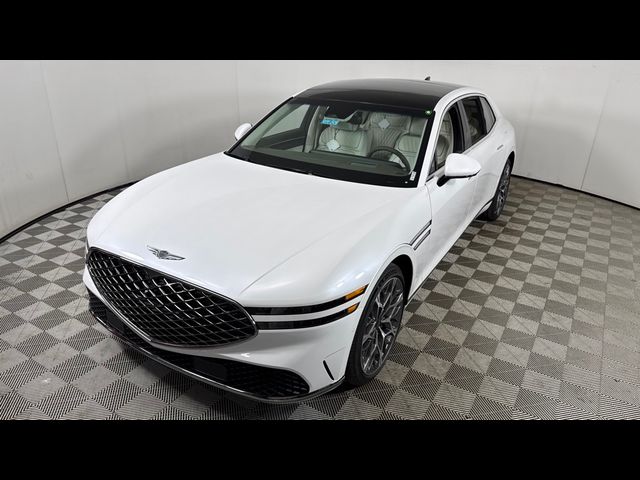 2025 Genesis G90 e-SC