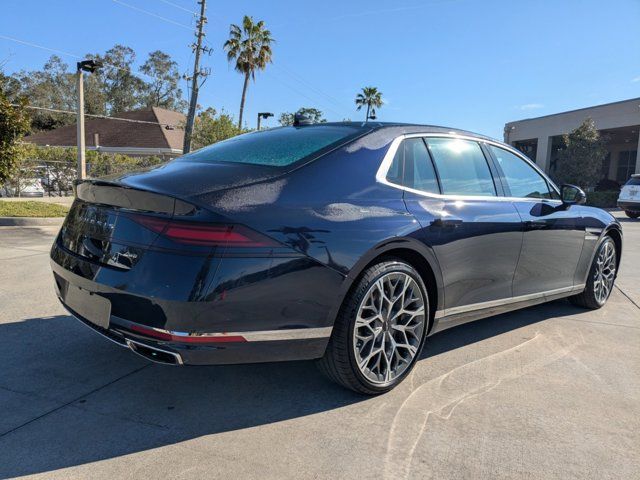 2025 Genesis G90 e-SC