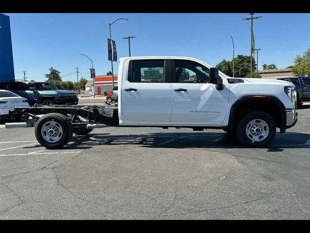 2025 GMC Sierra 2500HD Pro