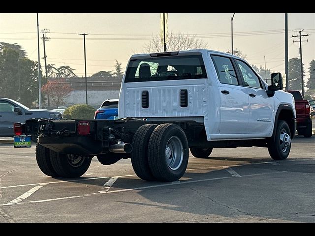 2025 GMC Sierra 3500HD Pro