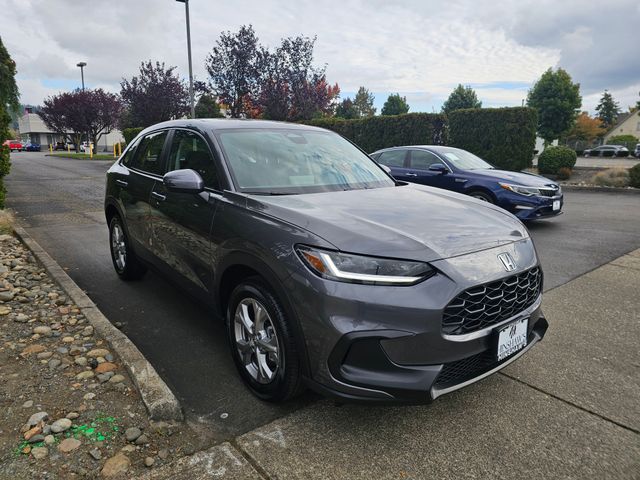 2025 Honda HR-V LX