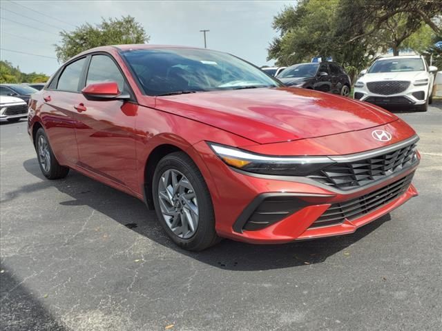 2025 Hyundai Elantra Hybrid Blue