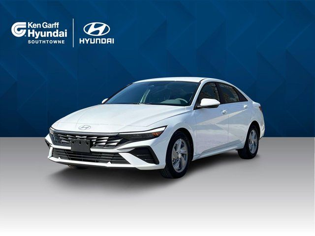 2025 Hyundai Elantra SE