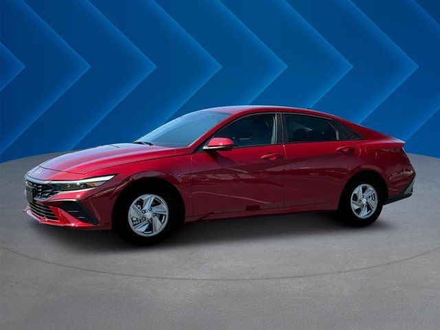 2025 Hyundai Elantra SE