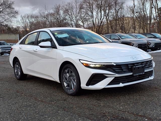 2025 Hyundai Elantra Hybrid Blue