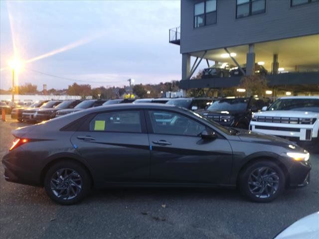 2025 Hyundai Elantra Hybrid Blue