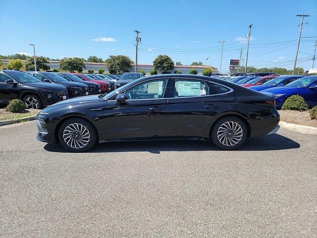 2025 Hyundai Sonata Hybrid SEL