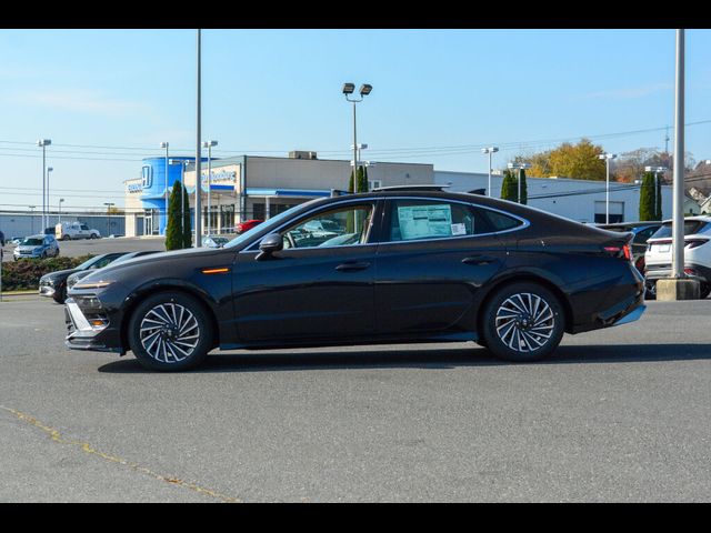 2025 Hyundai Sonata Hybrid Limited