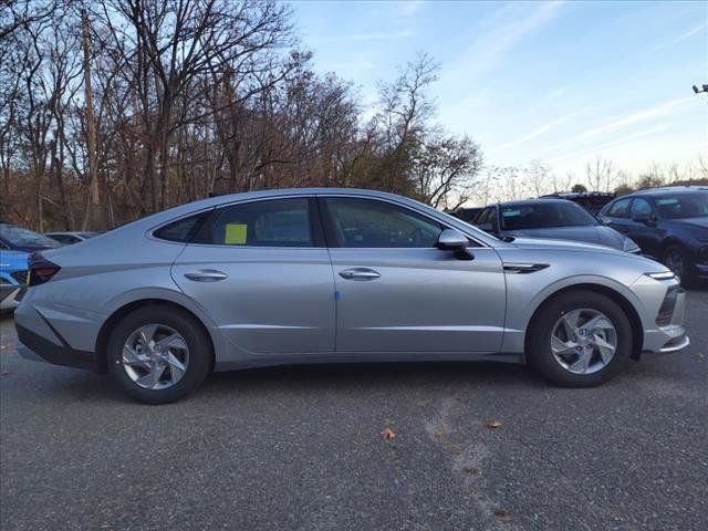 2025 Hyundai Sonata SE