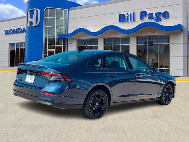 2025 Honda Accord Sedan SE