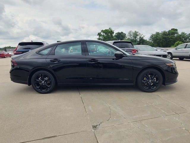 2025 Honda Accord Sedan SE