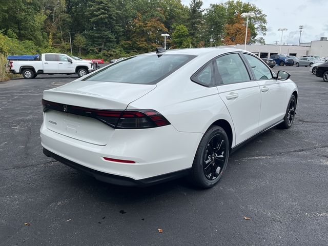 2025 Honda Accord Sedan SE